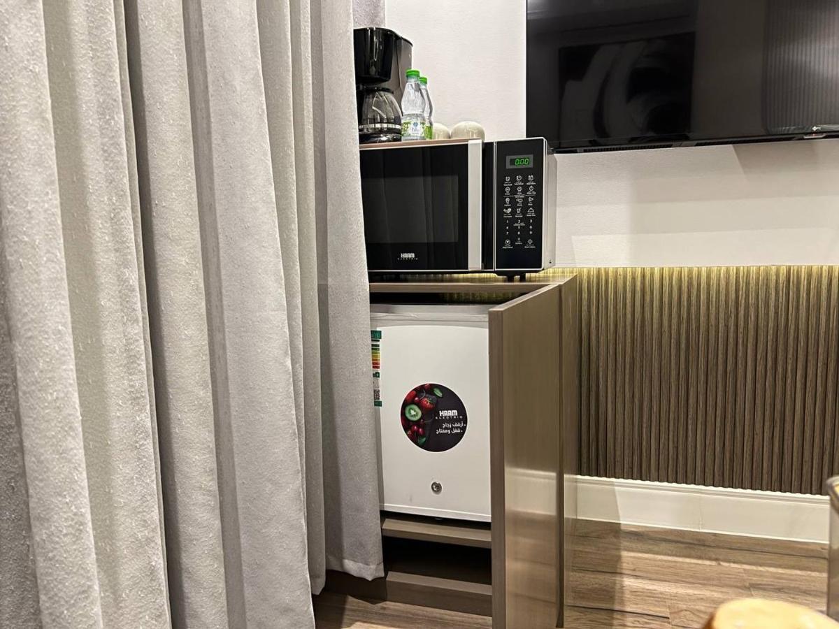 استديو بأثاث انيق وموقع مميز Apartemen Riyadh