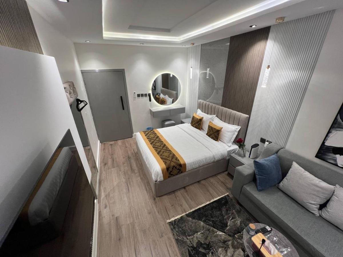 استديو بأثاث انيق وموقع مميز Apartemen Riyadh